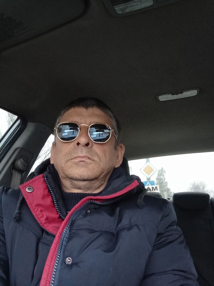  32370616  , 47 ,    