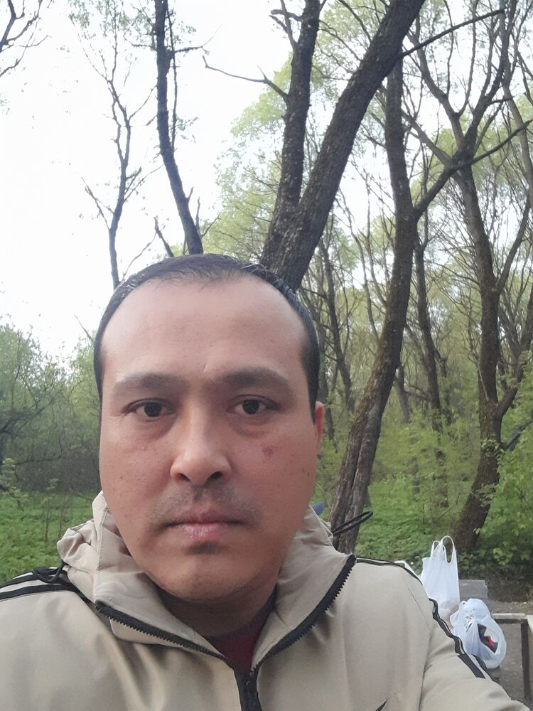  35872436  RAVSHAN, 39 ,    
