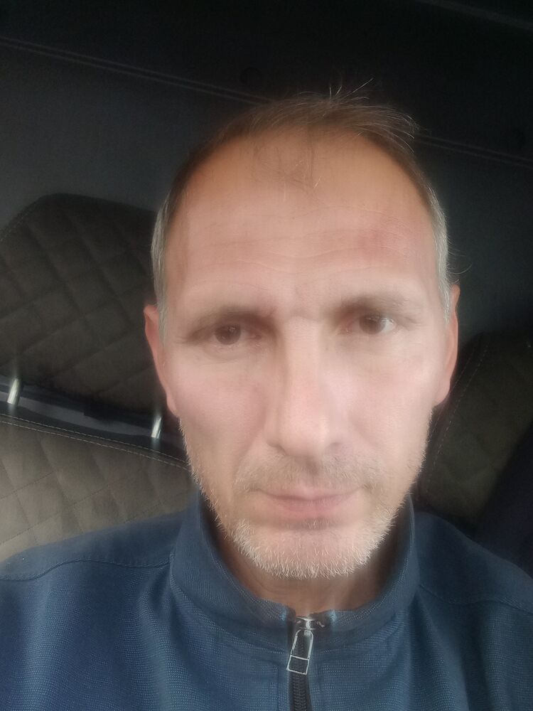  30636746  , 49 ,    