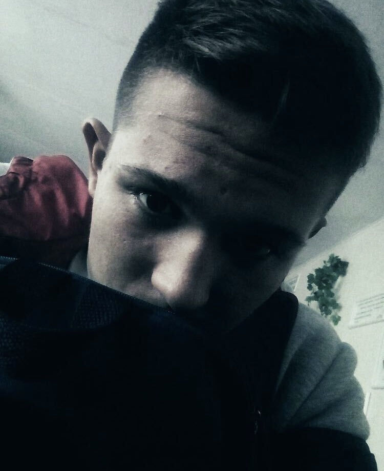  ,   Vladimir, 27 ,   ,   , c , 