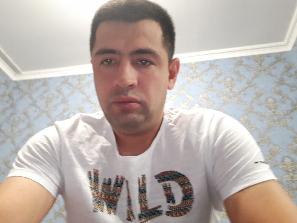  ,   Akbar, 37 ,   ,   , c 