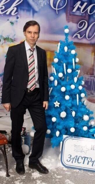  18602346  Slava, 49 ,    