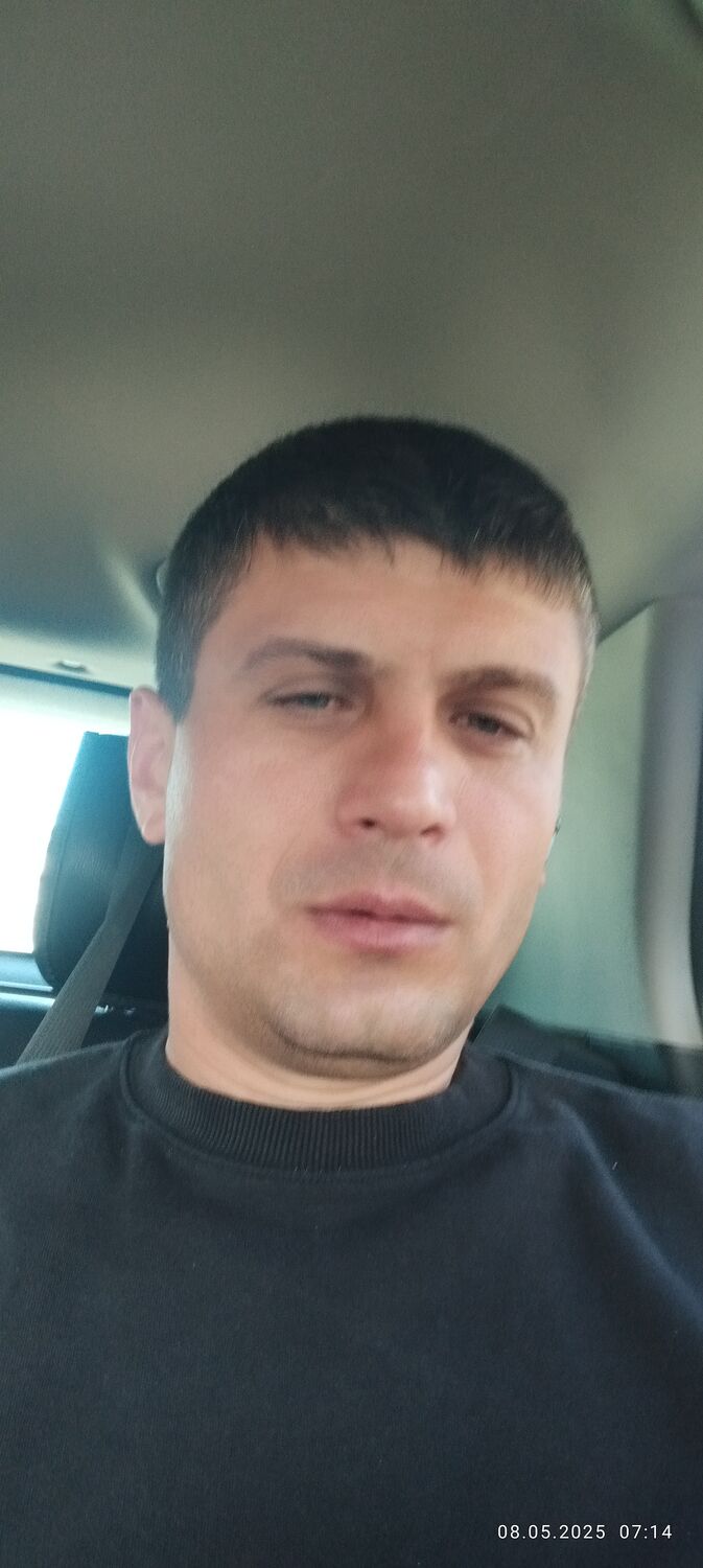  51528066  , 38 ,    Holon