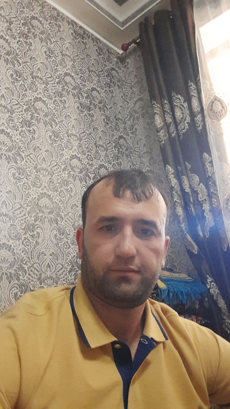  42479486  , 37 ,    