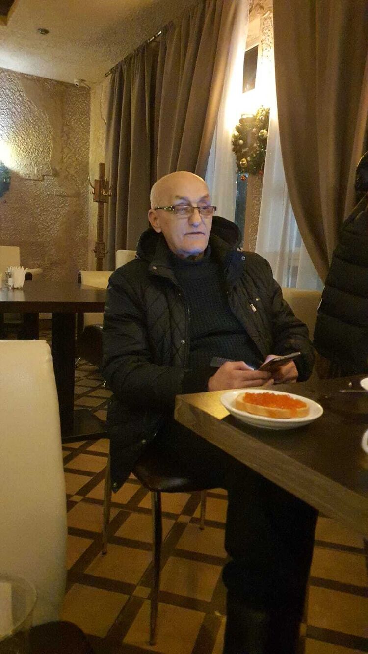 47682366  , 64 ,    
