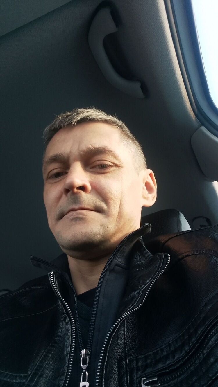  25352906  , 42 ,    