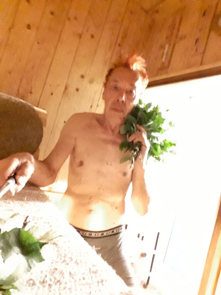  28072876  Viktor, 55 ,    