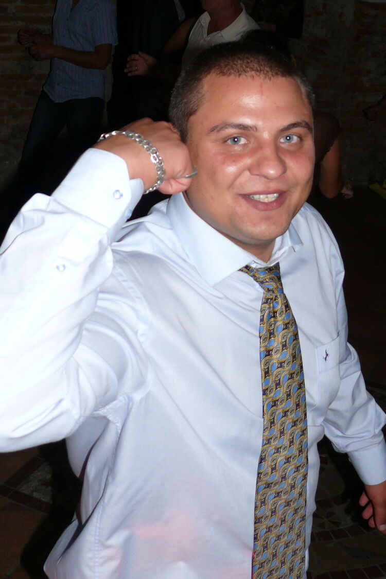  ,   Bosuj, 41 ,   ,   , c 