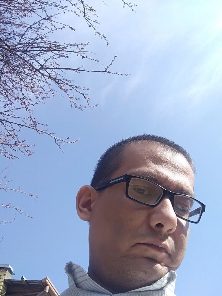  19360136  Shukurullo, 41 ,    