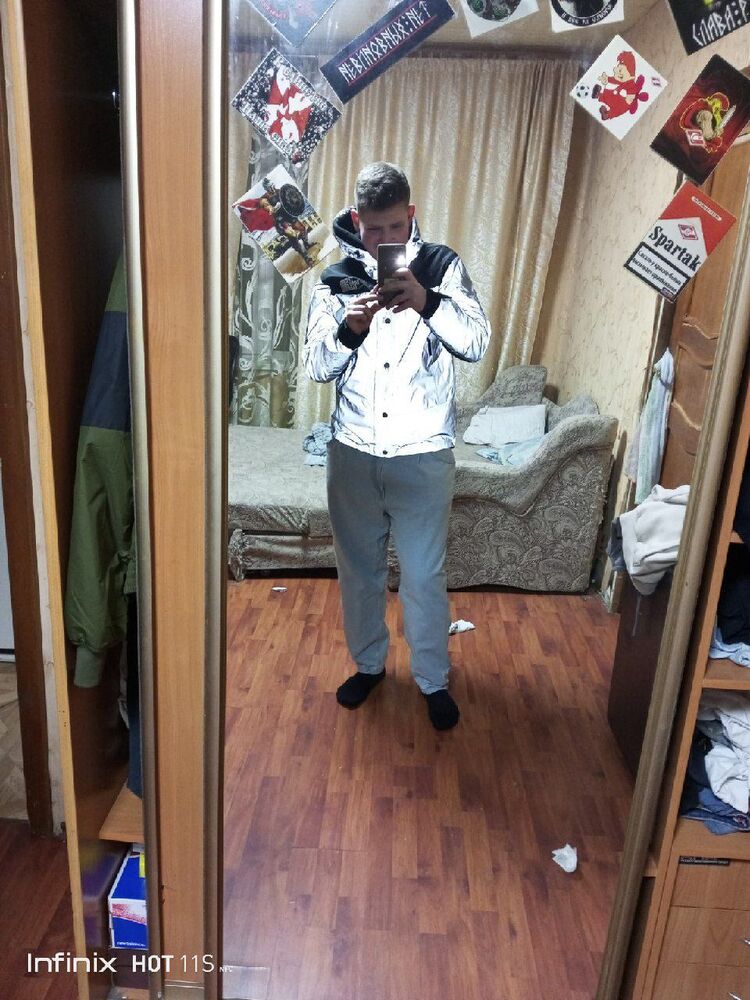  38430936  , 22 ,    