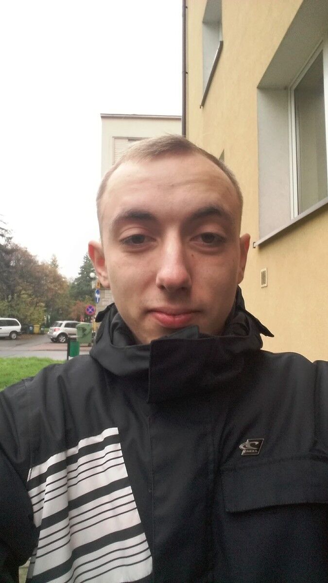  ,   Denis, 30 ,   ,   , c 