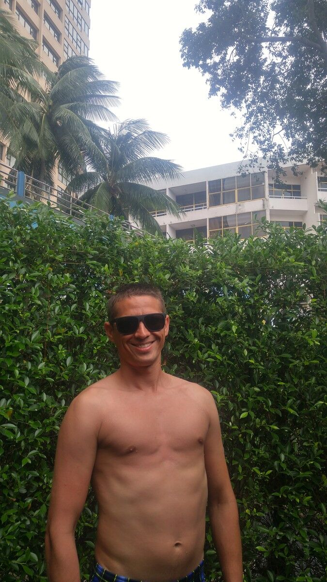 ,   Romario, 37 ,  