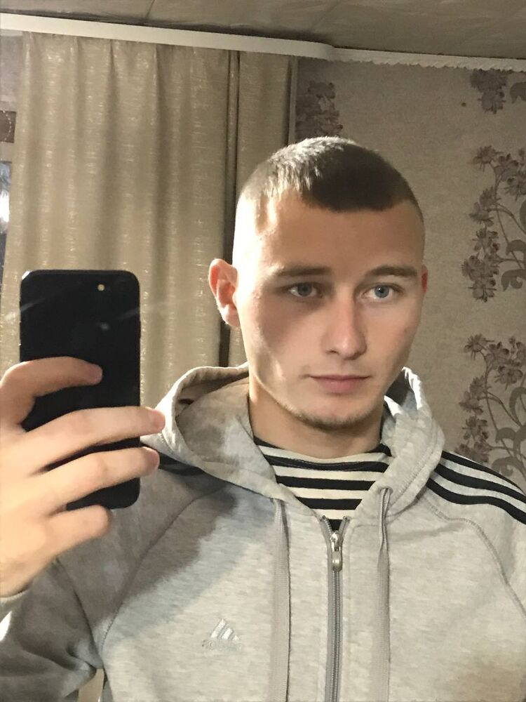  32588356  , 24 ,    -