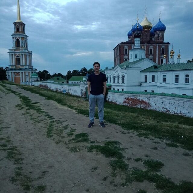  39119826  Mikhail, 25 ,    