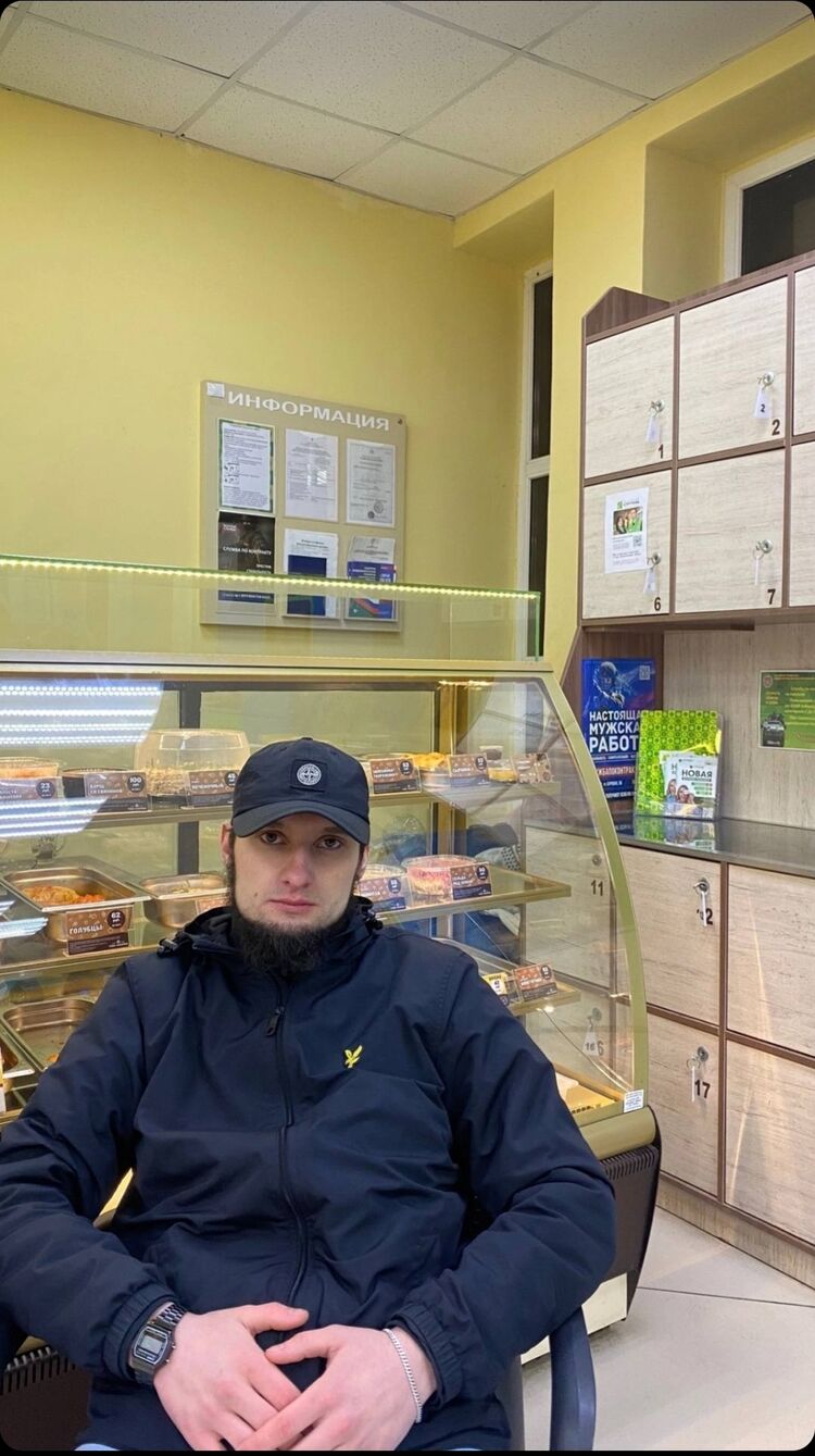  54011266  , 26 ,    --