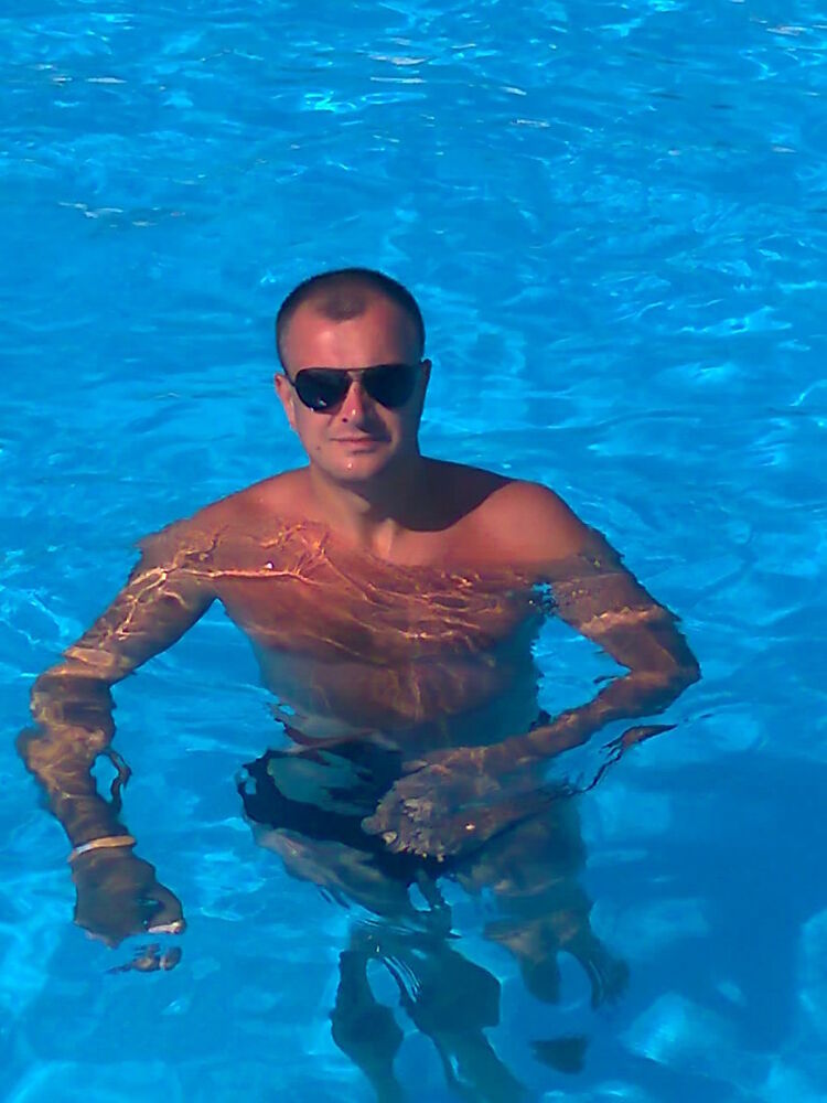 ���������� �������, ���� ������� Djonii, 45 ���, ������������ ��� ������, ����� � ���������, c�������� ���������