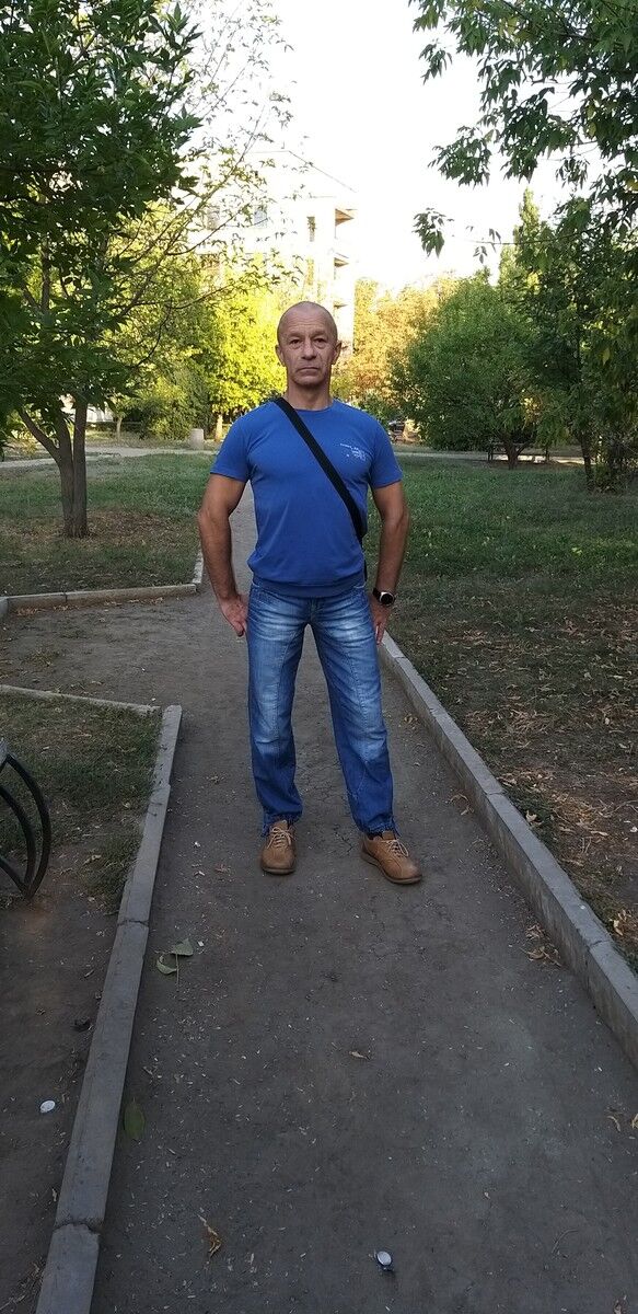  17422916  Valeriy, 58 ,     
