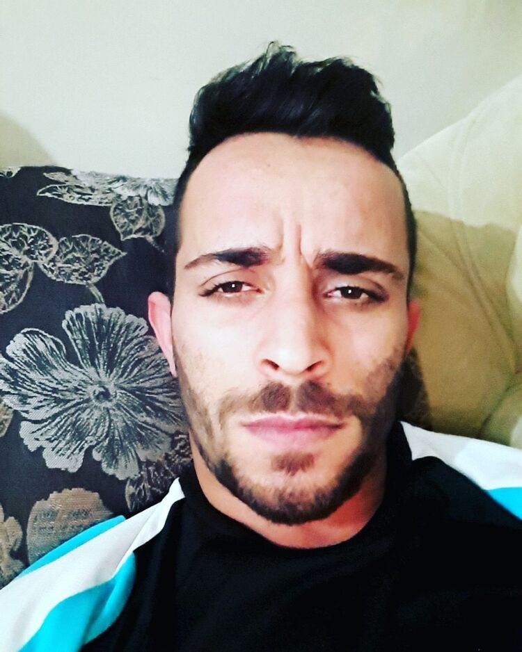  Kadikoy,   Muhammet, 30 ,   ,   , c 