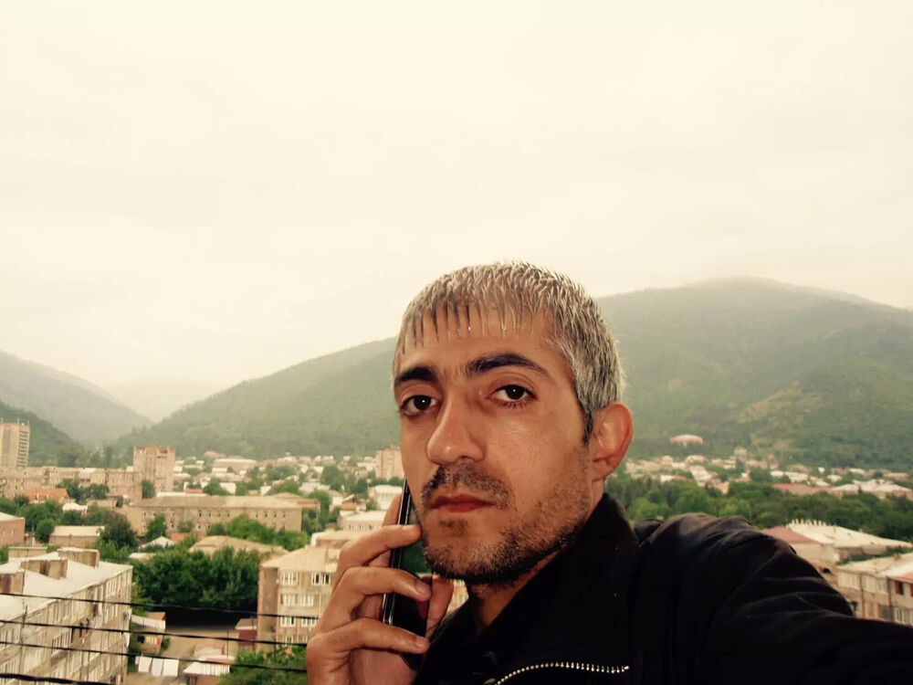  53688026  Aren, 41 ,    