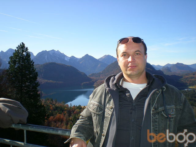  Stuttgart,   Artur, 52 ,     , c 