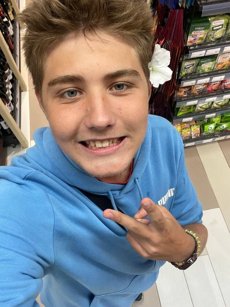 ���� 37790356 ����� ������, 22 ����, ���� ���������� � �����-����������