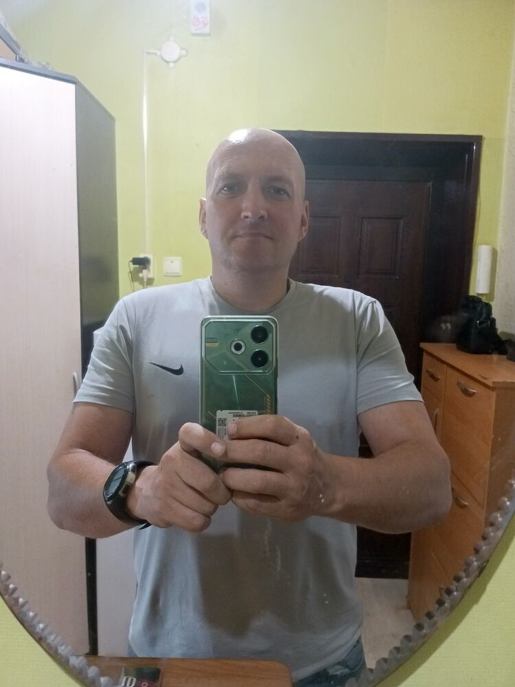  52984786  , 45 ,    