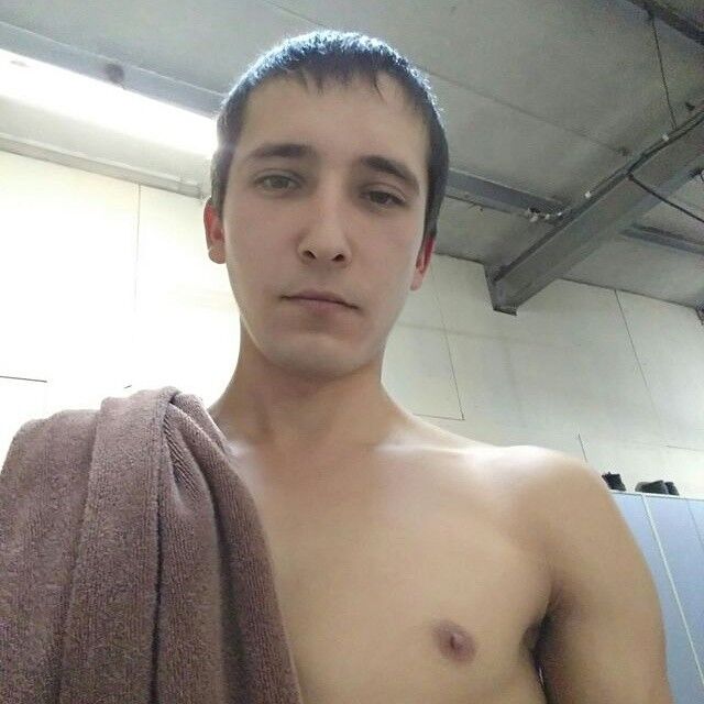  ,   Viktor, 35 ,   ,   , c 