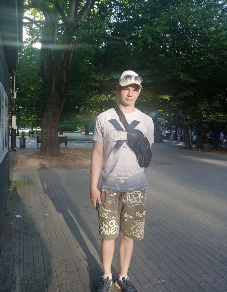  ,   , 20 ,   c 