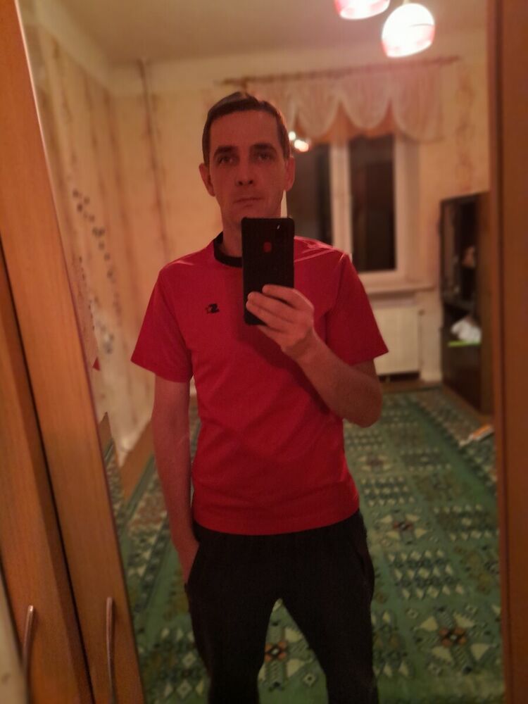  ,   Nik, 40 ,   ,   , c 