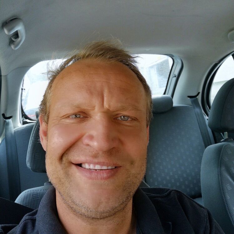  Johanneshov,   Martin, 43 ,   ,   , c 