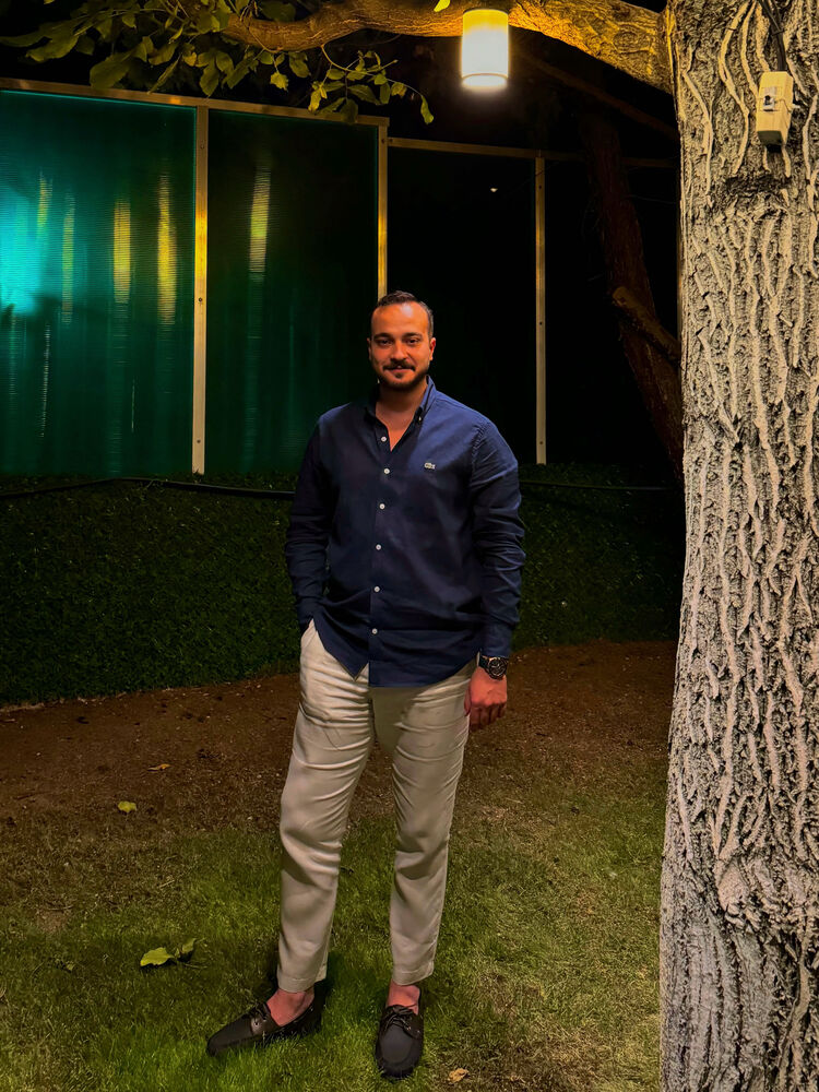  54543116  AYBARS, 26 ,    