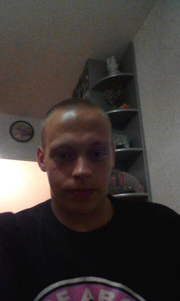 ���� 21135596 ������� Ҹ��, 34 ����, ���� ���������� � �����������