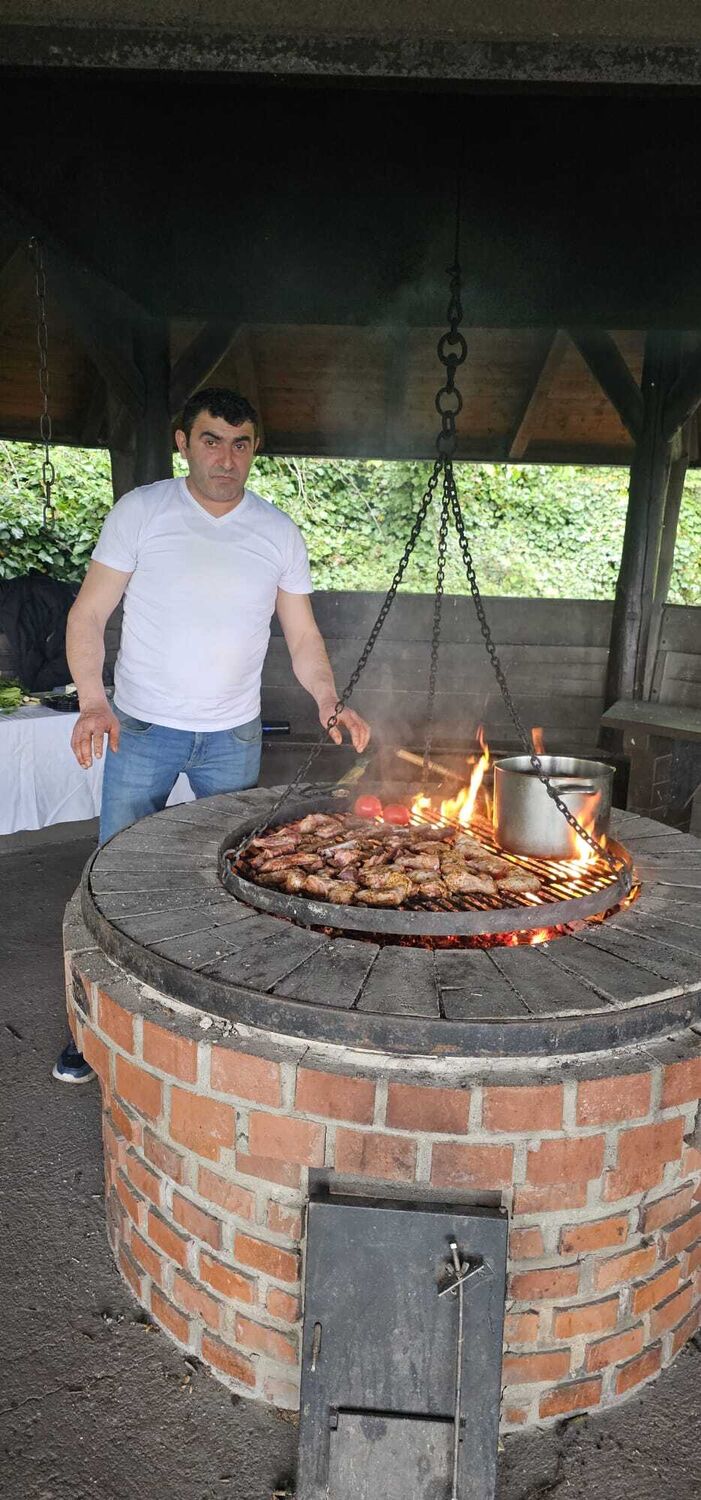  51164206  Elnur, 40 ,    