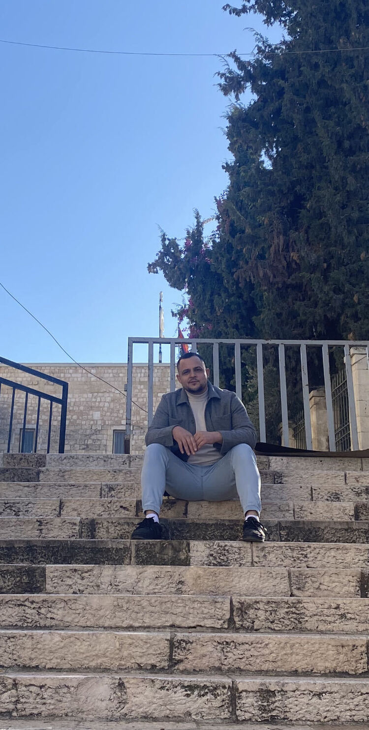 ���� 48935056 ������� ����, 37 ���, ���� ���������� � ������