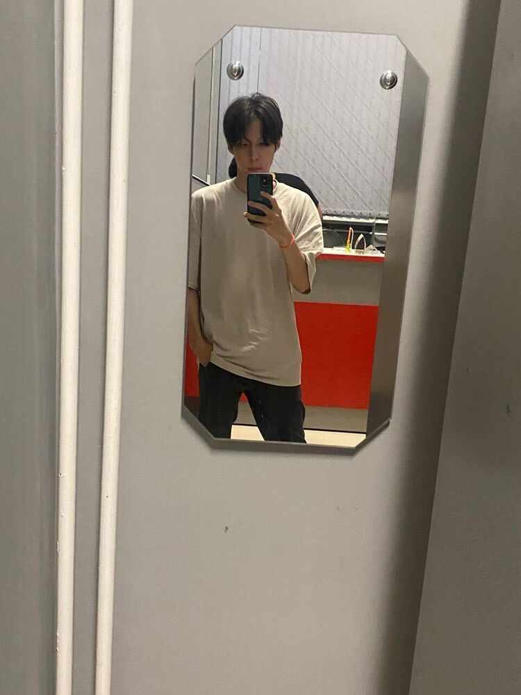  -,   , 19 ,   