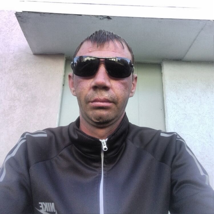  46913456  , 38 ,    