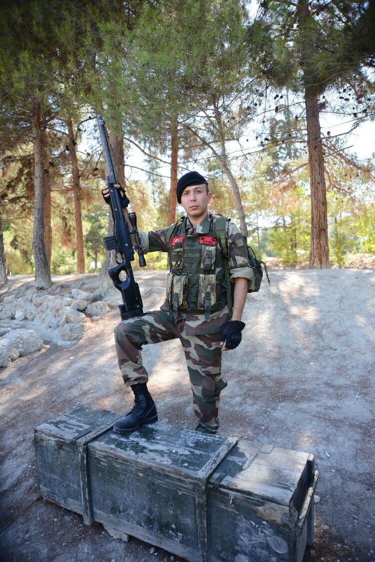  ,   Yusuf, 33 ,   ,   , c , 