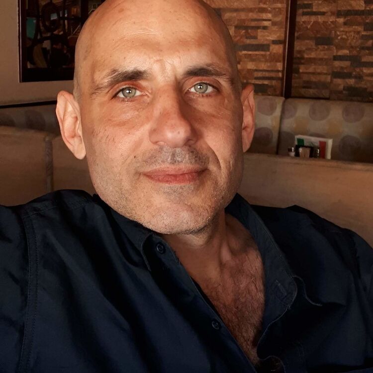  ,   Yaroslav, 54 ,   ,   , c 