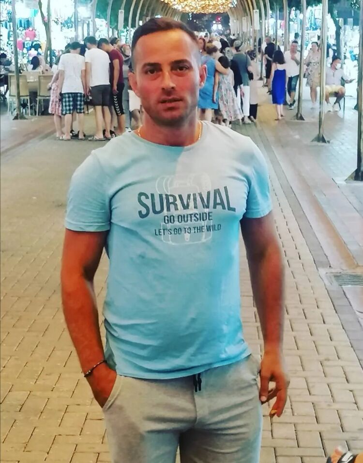  ,   Ahmet, 37 ,   ,   