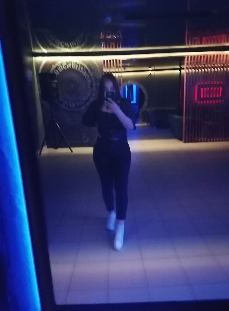  30356856  , 23 ,    