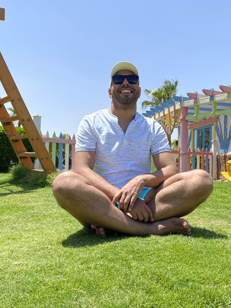  35279036  Belal, 41 ,    