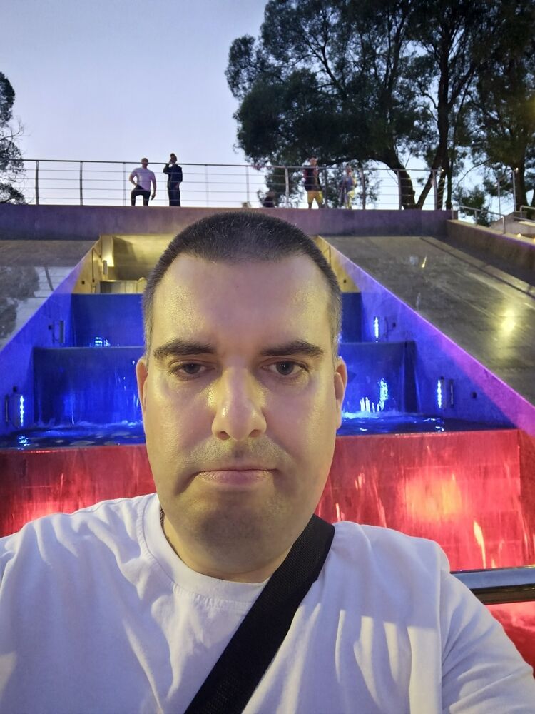  44575636  , 46 ,    