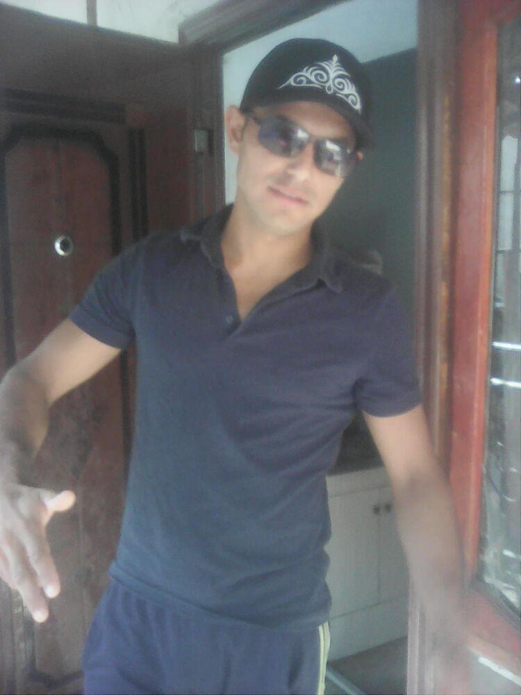  22734236  Mamur, 37 ,    