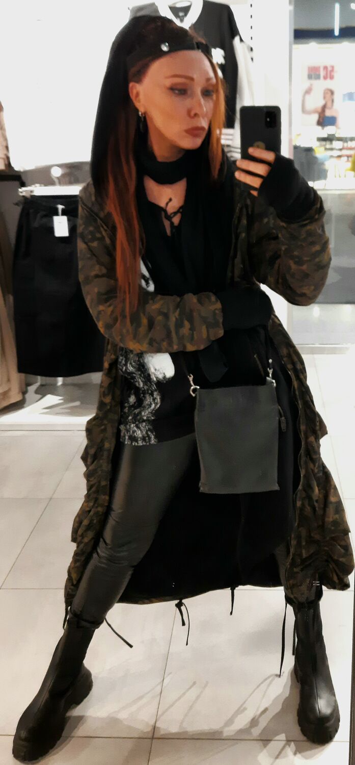   ,   Lana, 43 ,   ,   , c , 