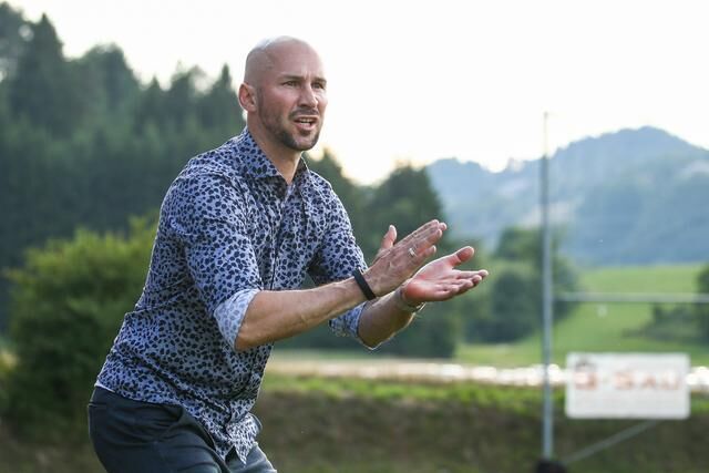  31374136  Cris, 48 ,    