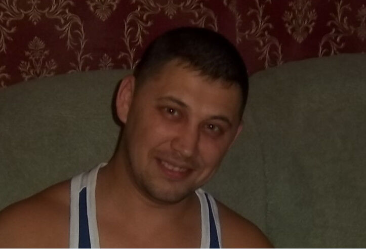  5368936  V V A, 44 ,    