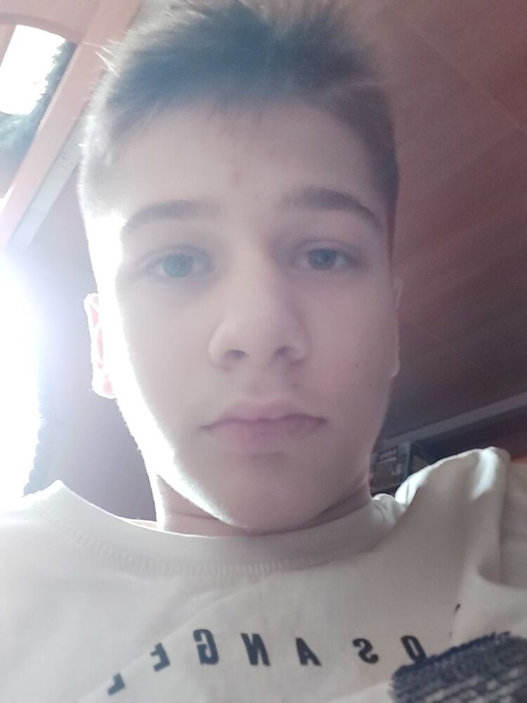 18729616  , 24 ,    