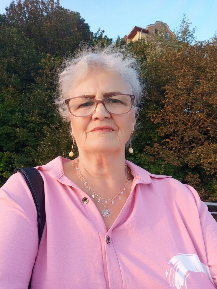 ,   , 68 ,   c , 