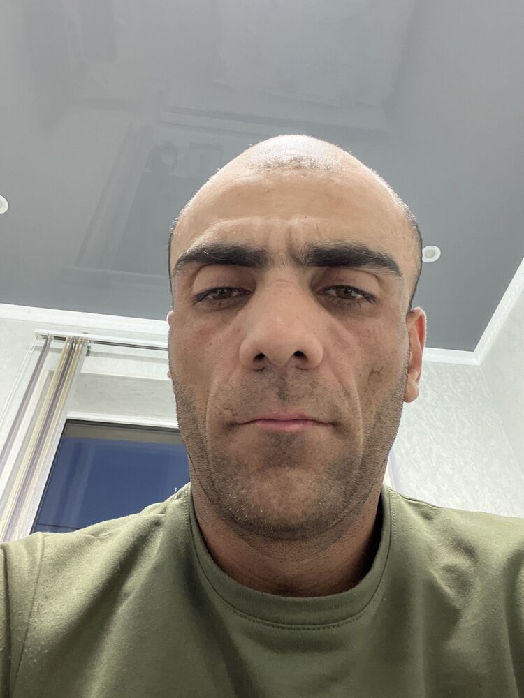  37735966  , 35 ,    
