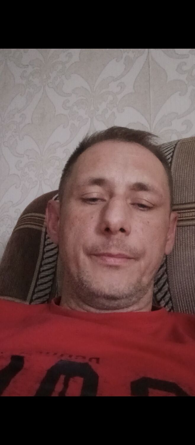  51840096  Dagay, 38 ,    